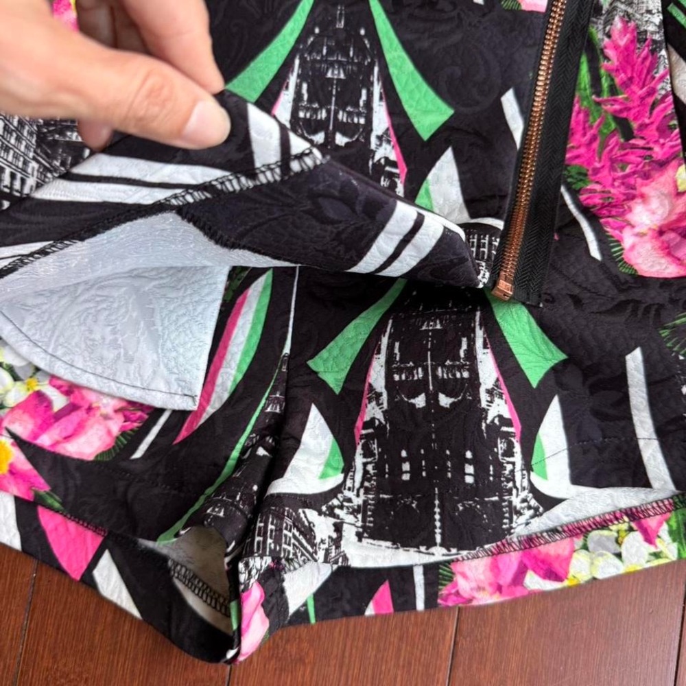 River Island Black and Pink Skort - Picture 3 of 7